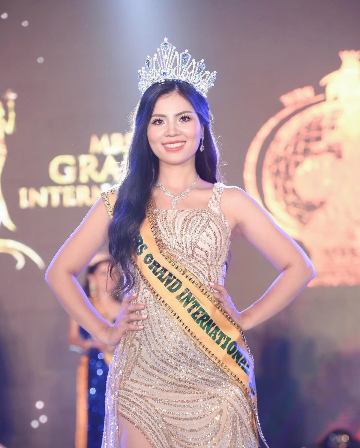 Dấu ấn đậm nét của Nguyễn Thị Thưa tại Mrs Grand International 2025 đến từ thần thái rạng ngời, phong thái tự tin. Ảnh: BTC