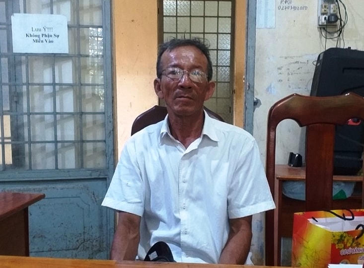 Bị can Huỳnh Văn Lỏn thời điểm bị bắt giữ tại tỉnh Vĩnh Long. Ảnh CA cung cấp.