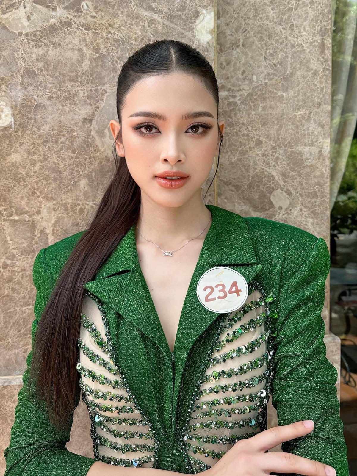 Người đẹp Trần Thị Thoa Thương - Top 5 Hoa hậu Thế giới Việt Nam. 
