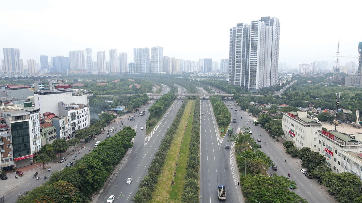 Cần quan tâm đến quy hoạch xây dựng để Thủ đô ngày một hiện đại, văn minh. Ảnh: Lê Khánh.  