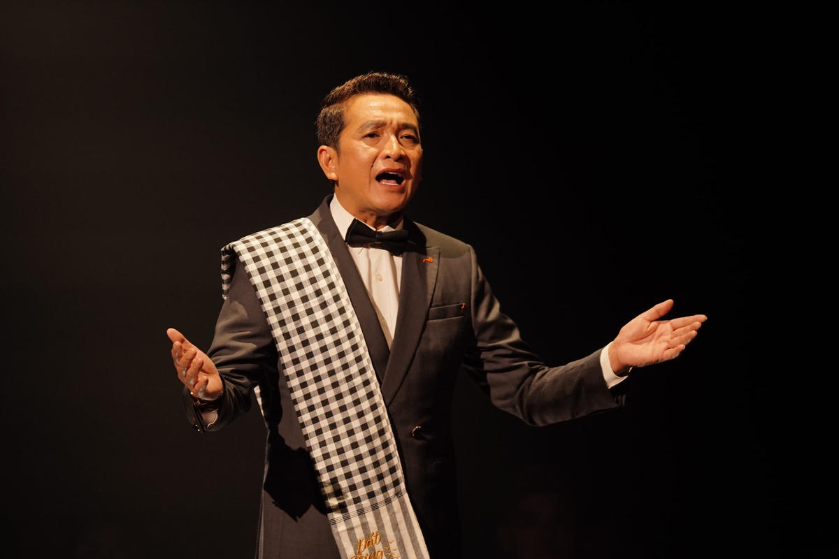 Bản phối mới mang vẻ đẹp mới qua tiếng hát đầy cảm xúc của NSƯT Trọng Phúc.