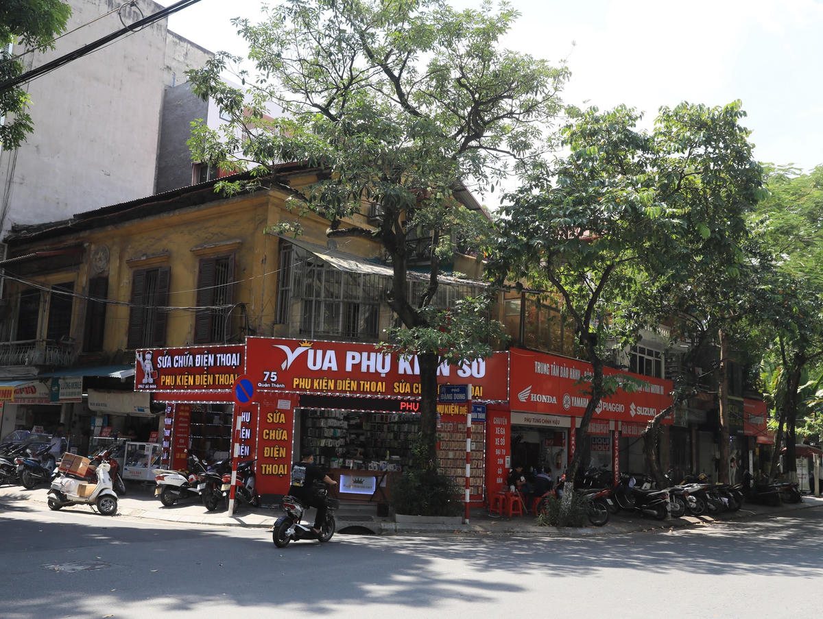 Hơn 1.000 biệt thự sẽ được thành phố tiến hành khảo sát, kiểm định, đánh giá chất lượng. Ảnh: Quang Vinh.