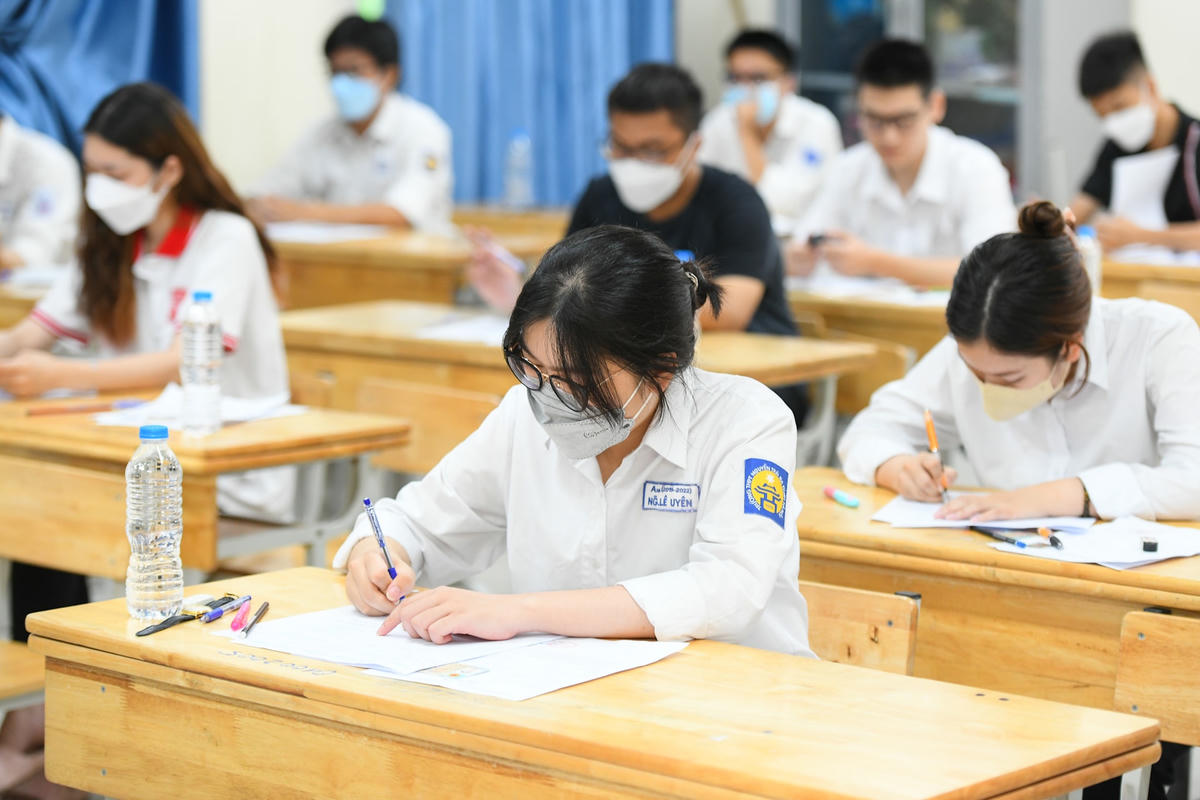 Thí sinh dự thi tốt nghiệp THPT năm 2022. Ảnh: Quang Vinh.