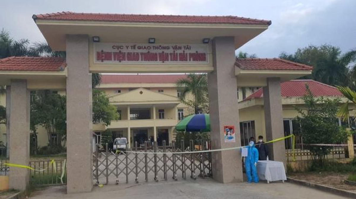 Hải Phòng dỡ phong tỏa đối với Bệnh viện giao thông vận tải, nơi có 2 điều dưỡng nhiễm bệnh làm việc từ 24 giờ ngày 8/3 