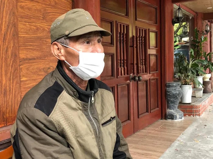 Ông Nguyễn Văn Năm, bố đẻ của nghi phạm giết người phi tang chính là người đứng ra tố cáo vụ việc.