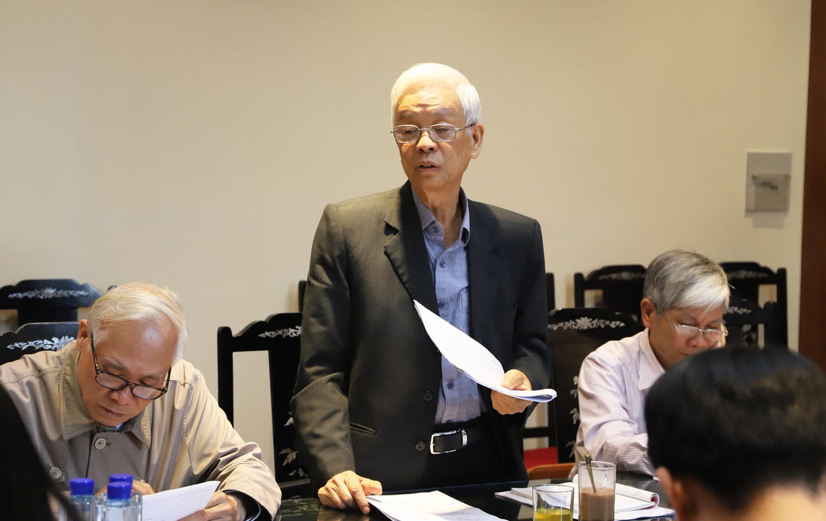 Các chuyên gia, nhà nghiên cứu tham gia thảo luận, góp ý tại Hội nghị.