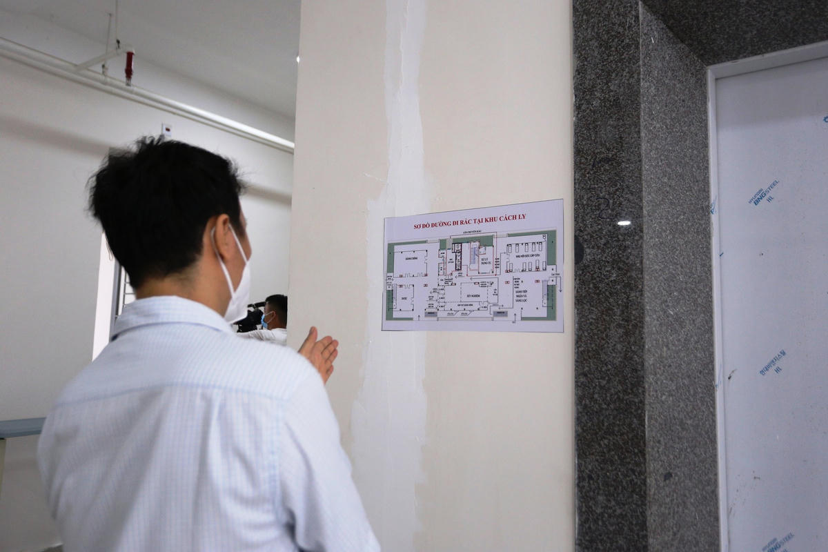 Kiểm tra sơ đồ của bệnh viện dã chiến.