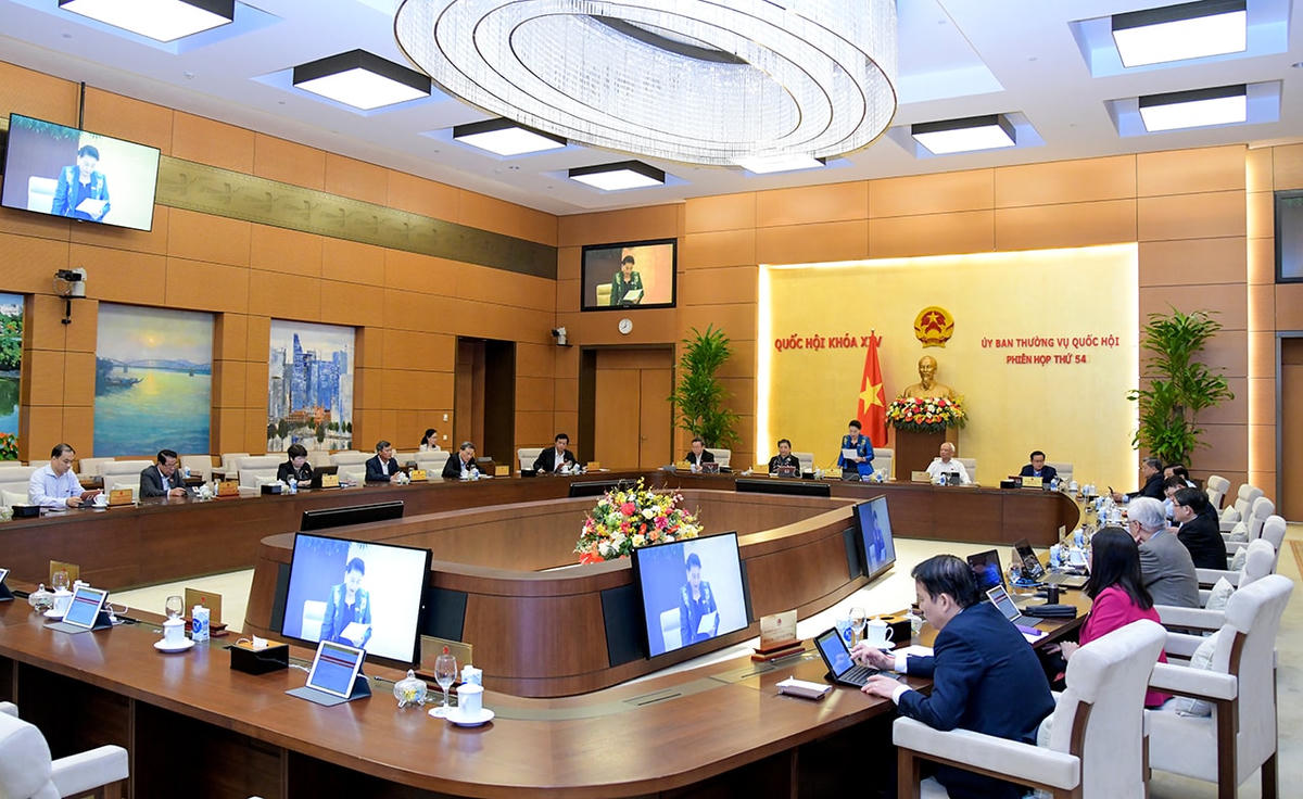 Khai mạc phiên họp thứ 54 của Ủy ban Thường vụ Quốc hội. Ảnh: Quốc hội.