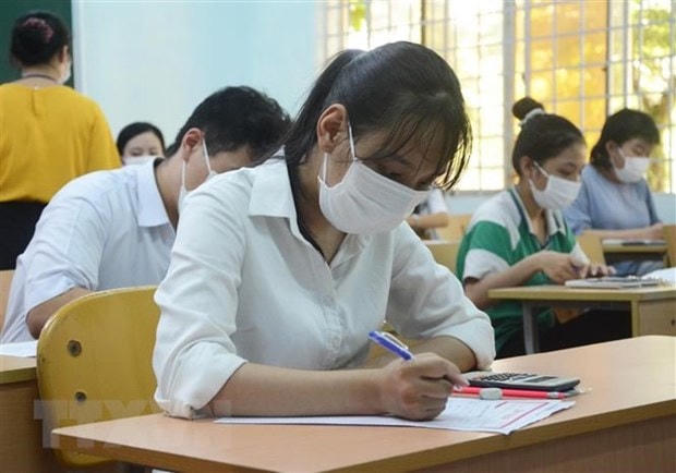 Phụ huynh lo lắng trước thay đổi đăng ký nguyện vọng lớp 10