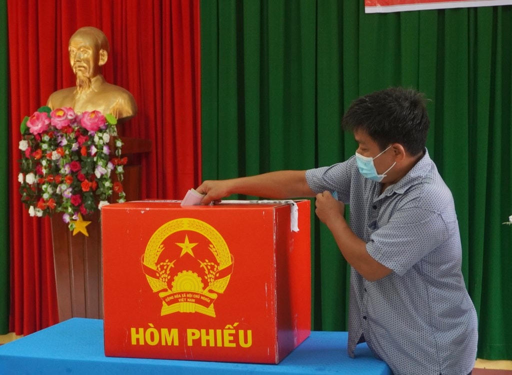 Điểm bỏ phiếu sớm Hòn Khoai có 223 cử tri tham gia đi bầu. Ảnh: dangcongsan.vn.  