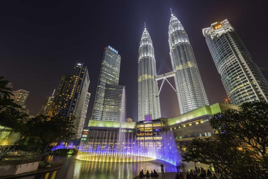 Kuala Lumpur, Malaysia - Nơi mua sắm: Suria KLCC.