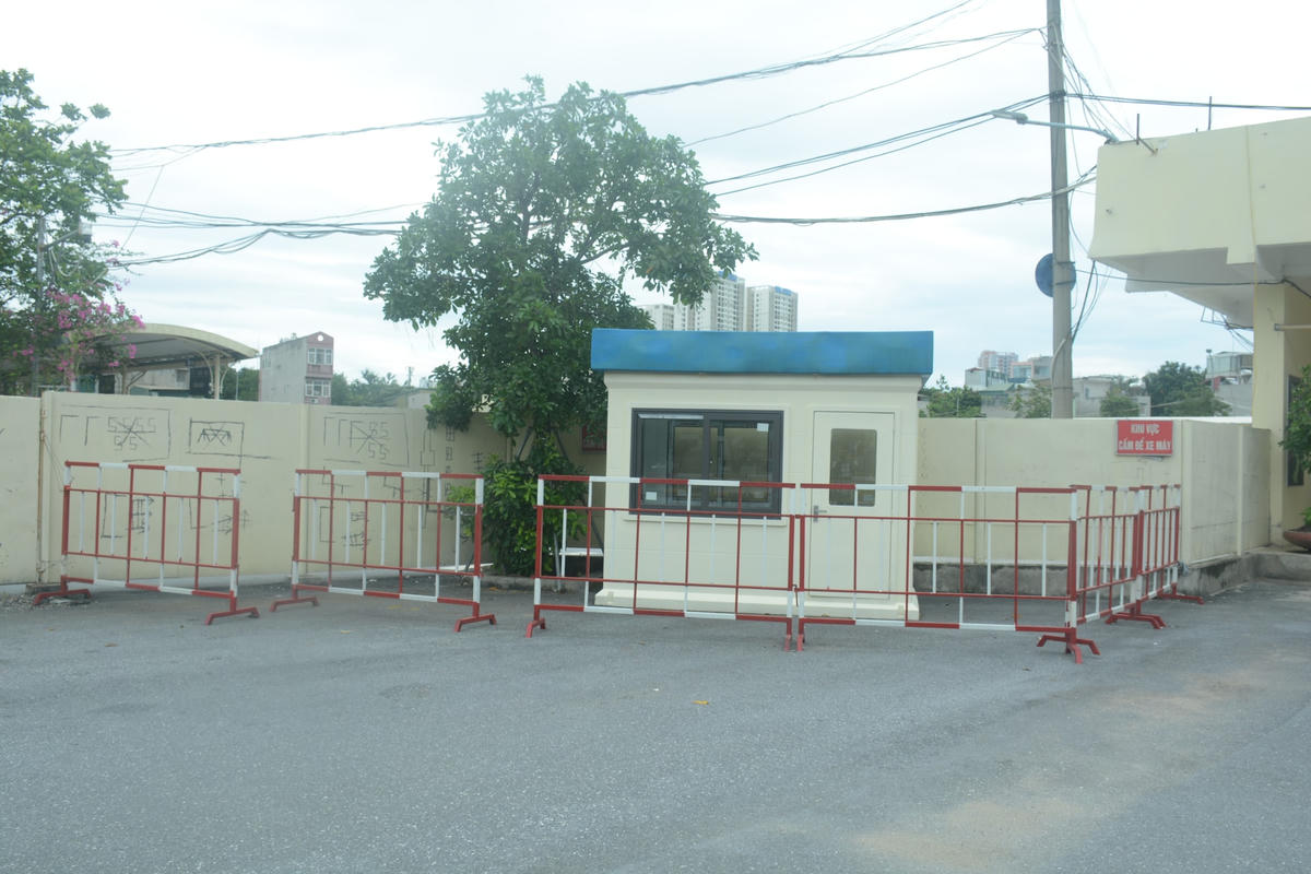 Khu vực test chuẩn bị dành cho những hành khách nghi nhiễm Covid-19 tại BX Giáp Bát.