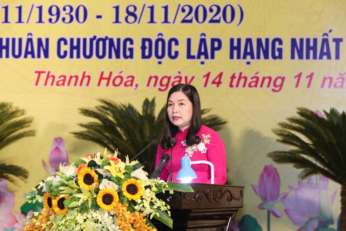 Bà Phạm Thị Thanh Thuỷ đọc diễn văn tại Lễ kỷ niệm. Ảnh: Quang Vinh.