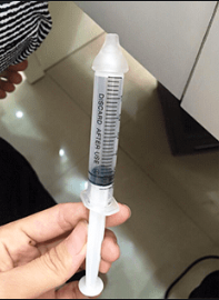 Những loại xilanh này có áp lực cao dễ gây tổn thương niêm mạc mũi cho trẻ. (Nguồn: Sưu tầm).