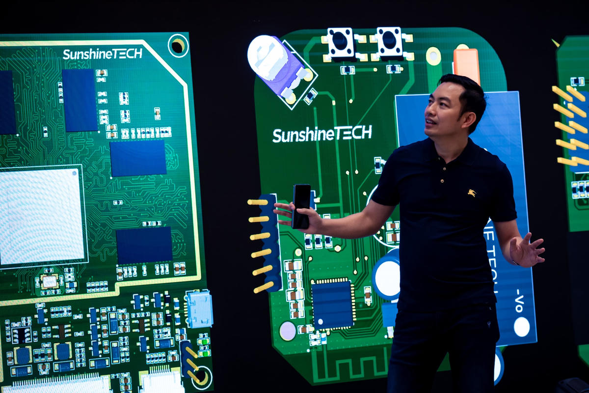 Ông Đỗ Anh Tuấn xác định lấy công nghệ làm tiên phong để thay đổi cuộc chơi của các doanh nghiệp truyền thống.