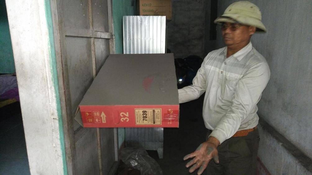 Người dân khốn khổ vì hoạt động của các bãi than không phép.