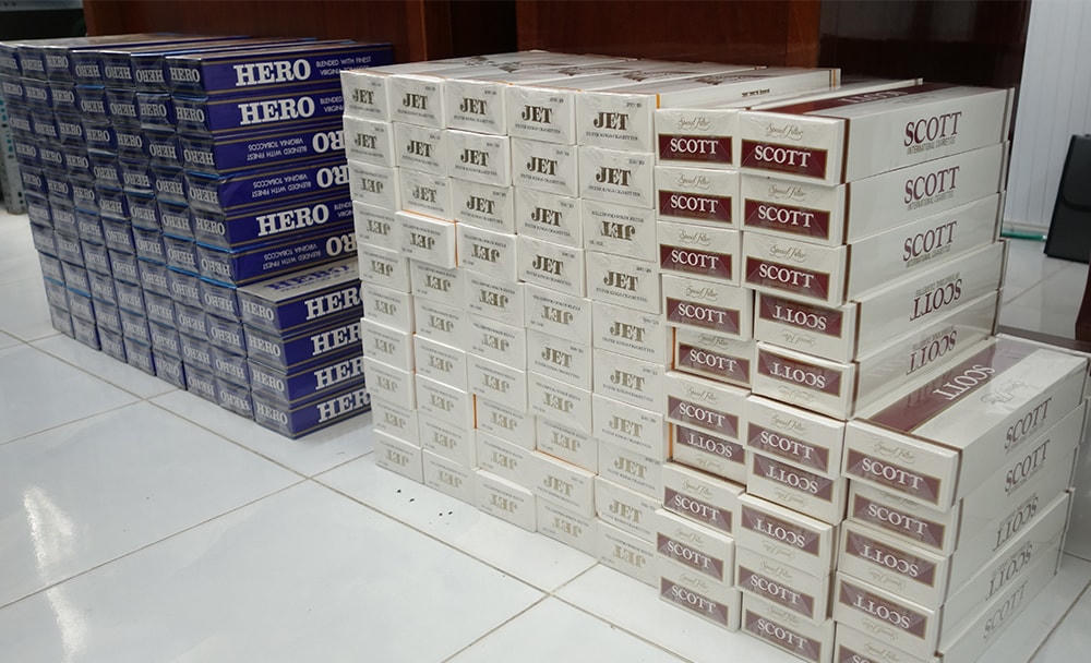 Tịch thu toàn bộ số thuốc nhập lậu.