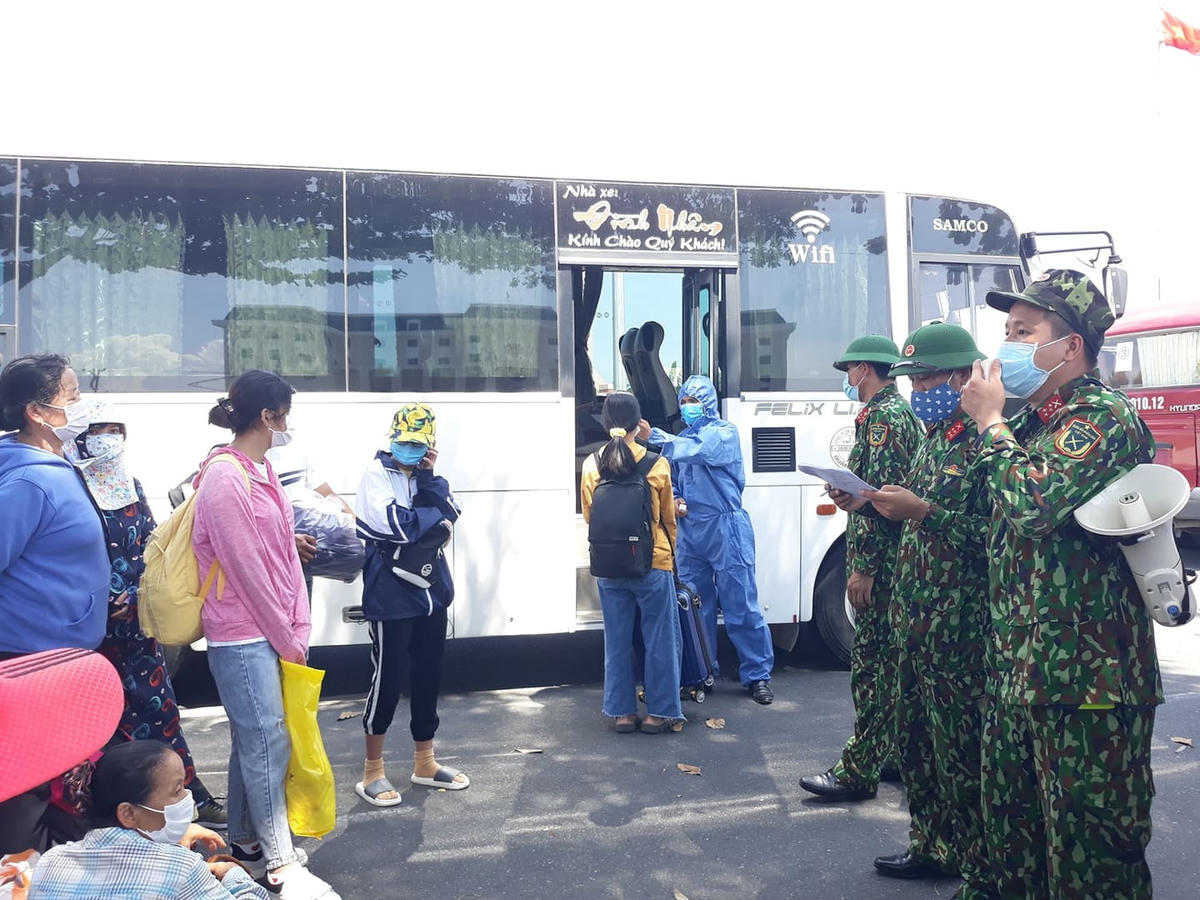 Triển khai các phương án đảm bảo quy định về phòng, chống dịch COVID-19.