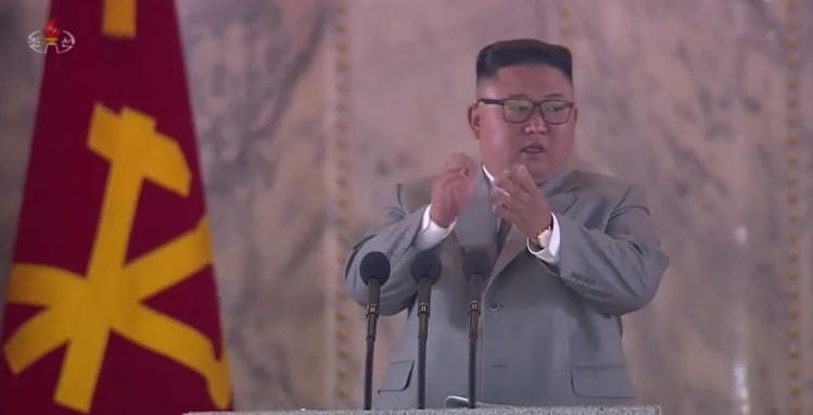 Chủ tịch Triều Tiên Kim Jong-un có bài phát biểu hiếm hoi trong lễ duyệt binh mừng ngày thành lập đảng