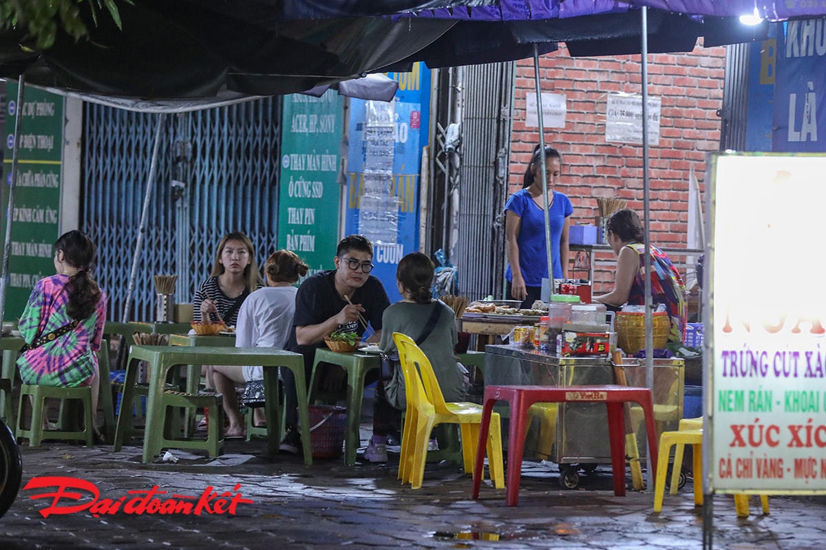 Chỉ còn vài giờ nữa lệnh giãn cách được thực hiện.