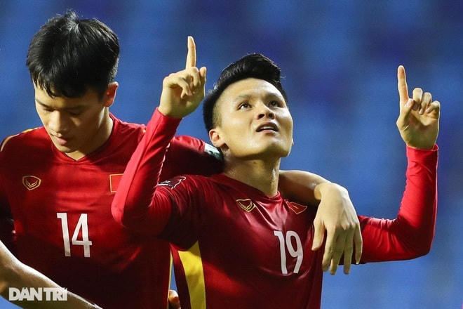 Quang Hải đã có pha ghi bàn đẹp mắt vào lưới đội tuyển Indonesia. (Ảnh: Anh Tuấn).