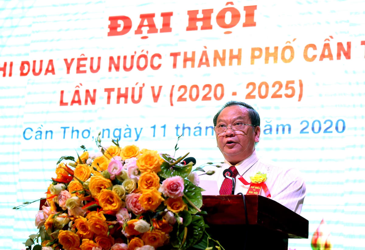 Bí thư Thành uỷ Cần Thơ Trần Quốc Trung phát biểu tại đại hội 
