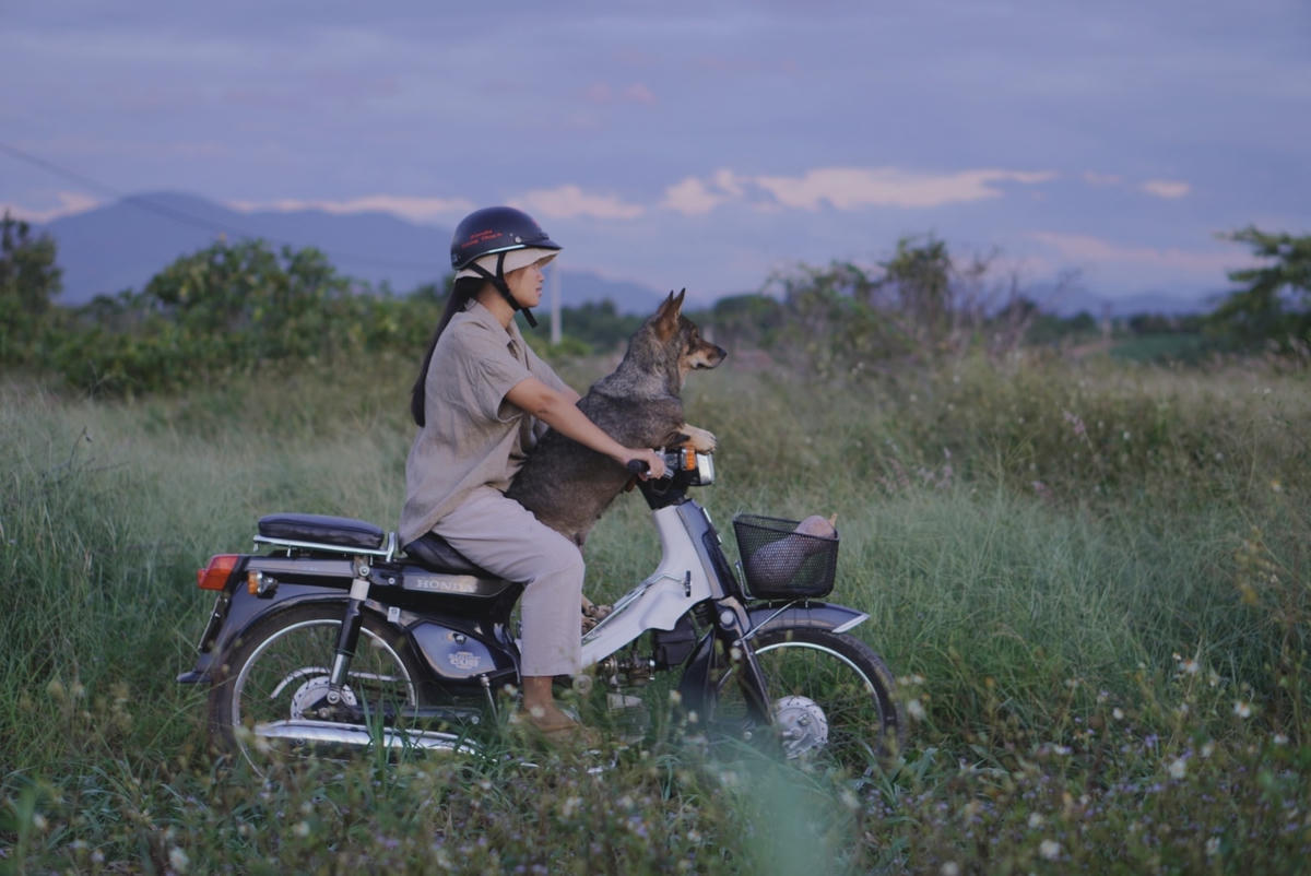 Thúy An quyết định "bỏ phố về quê" sống với gia đình. Ảnh: NVCC.