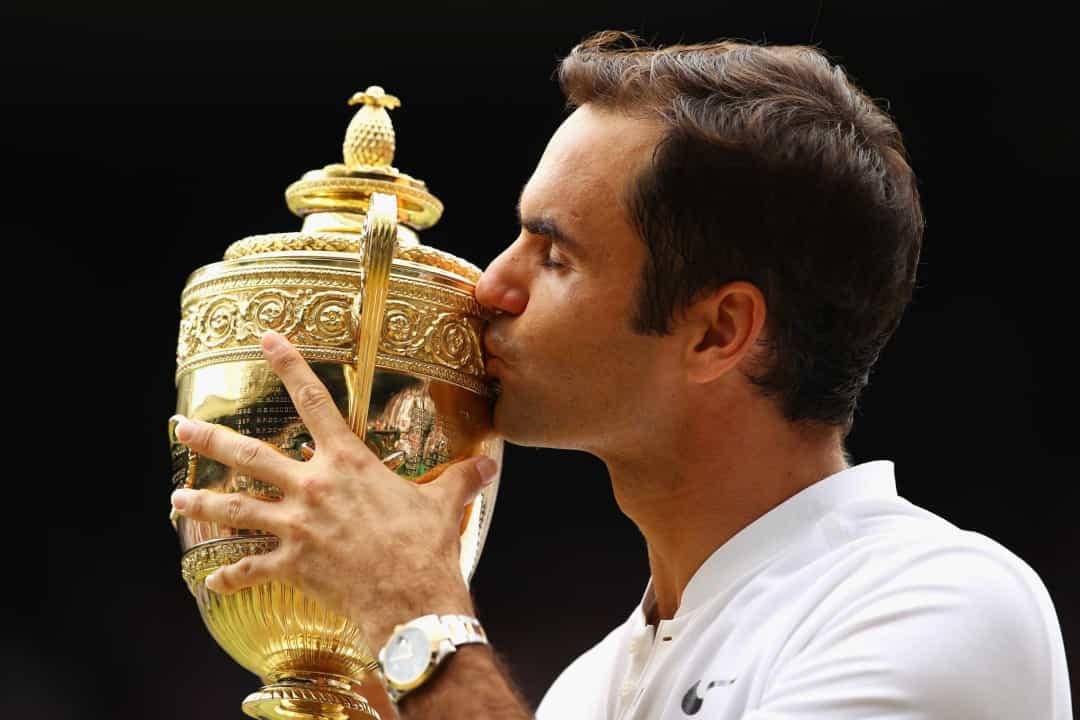 Đứng đầu danh sách là ngôi sao quần vợt người Thụy Sĩ Roger Federer - tổng thu nhập: 106,3 triệu đô la Mỹ.  