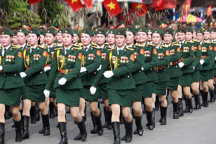 Sáng tác và triển lãm ảnh ‘Tự hào Phụ nữ Quân đội’