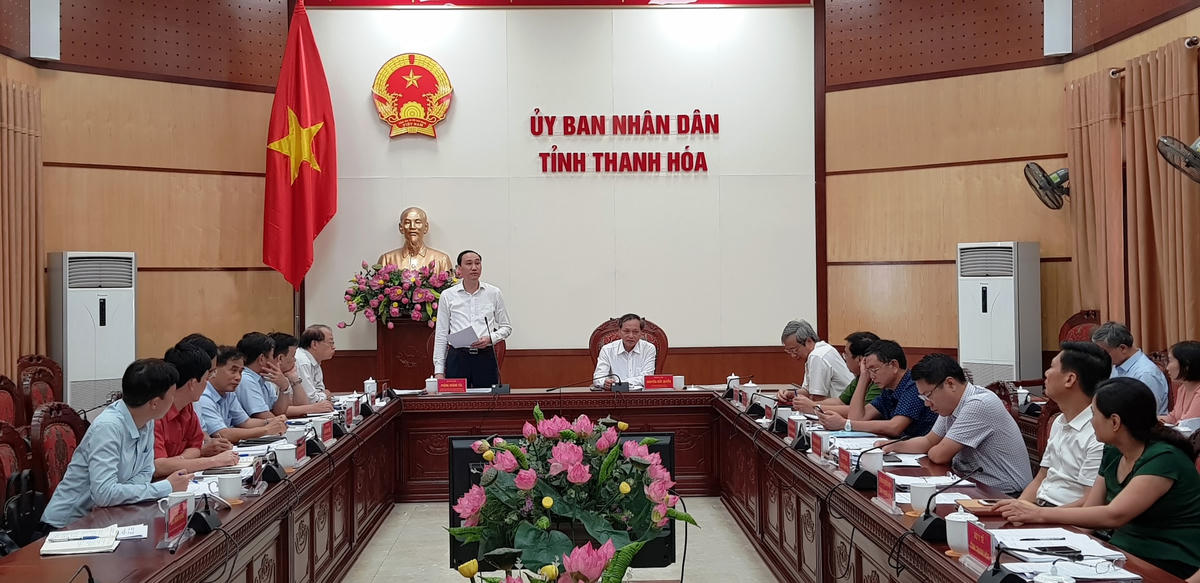 Phó Chủ tịch Phùng Khánh Tài phát biểu tại buổi làm việc.