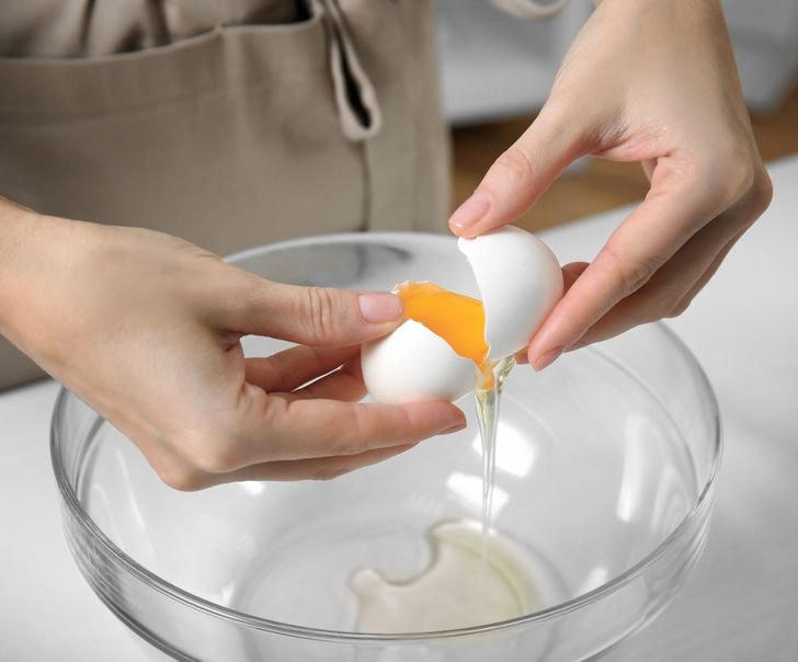 7 mẹo để loại bỏ bọng mắt và quầng thâm