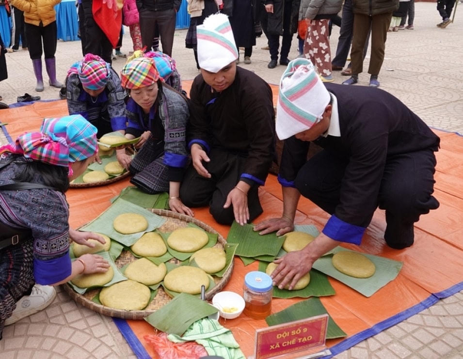 Lễ hội bánh dày Mù Cang Chải