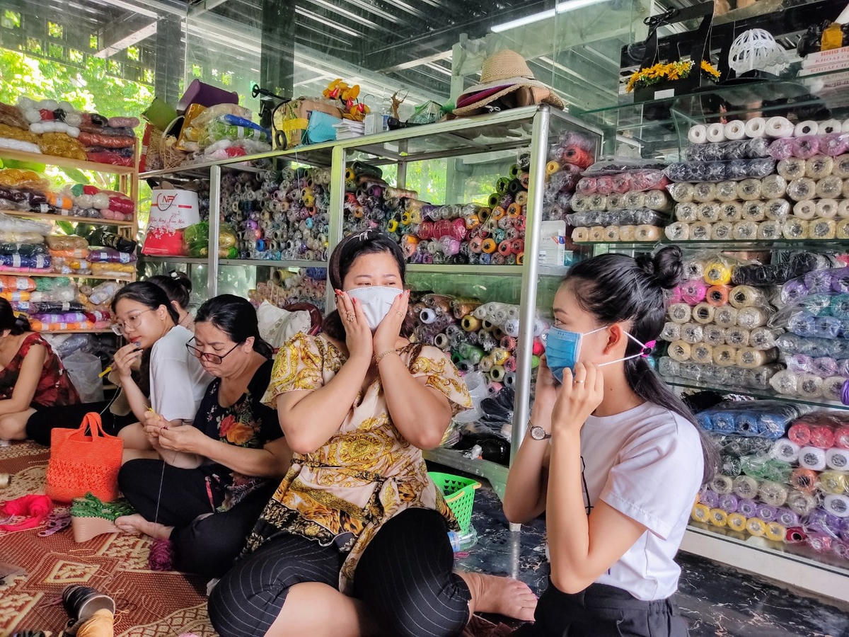 Khi dùng chiếc tai giả này, việc đeo khẩu trang 24/24 giờ sẽ trở nên thoải mái hơn.