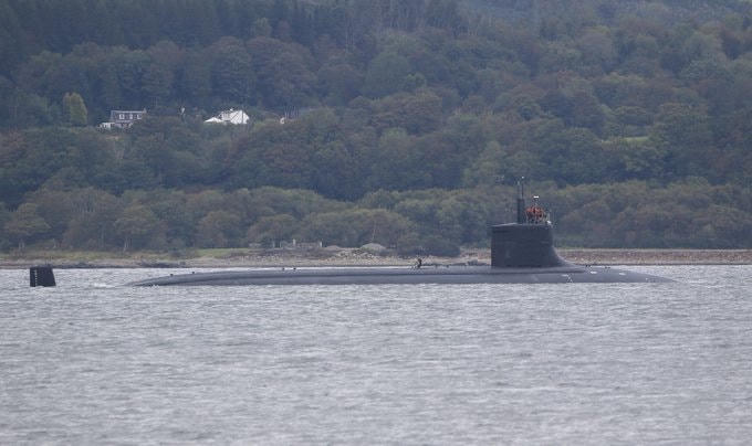 Chiếc Seawolf được nhìn thấy trên sông Clyde của Scotland. Nguồn: Twitter.