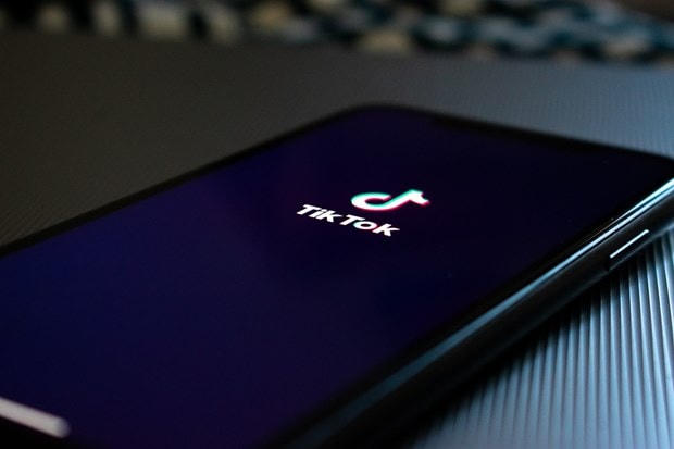 TikTok là một trong những ứng dụng có nhiều người dùng nhất tại Ấn Độ. (Ảnh: Technologyreview).