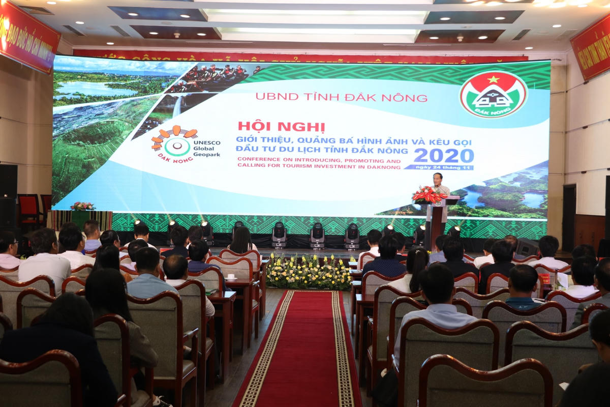Quang cảnh hội nghị.