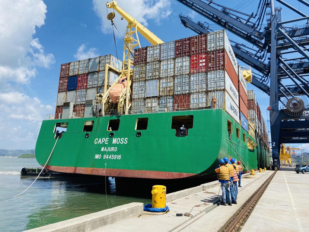 Ngày 9/9, tàu Cape Moss đã cập an toàn vào Cảng container quốc tế Cái Lân.