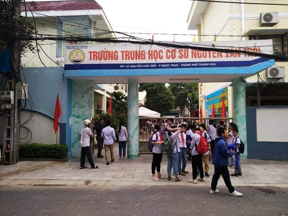 Trường THCS Nguyễn Văn Trỗi nơi em V và nhóm học sinh bạo hành V. đang theo học.