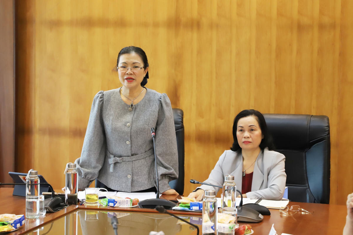 Phó Chủ tịch Trương Thị Ngọc Ánh phát biểu chủ trì Hội nghị.