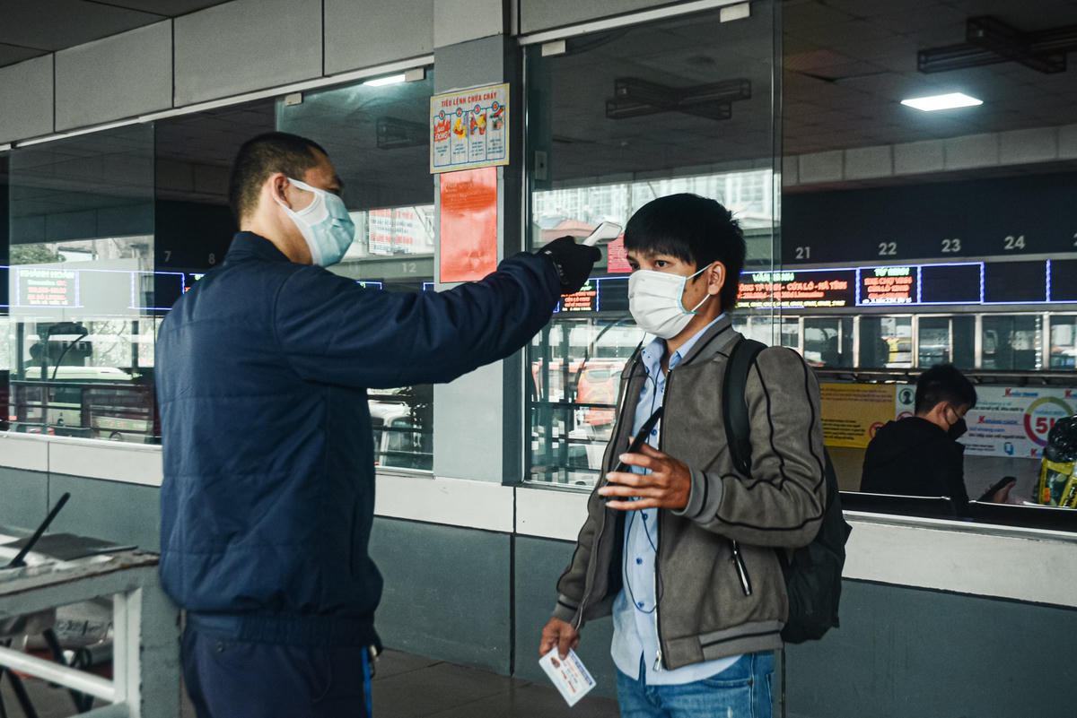 Dù lượng khách thấp nhưng công tác phòng chống dịch Covid -19 luôn được kiểm tra nghiêm ngặt.