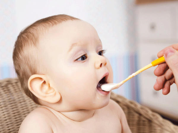 Cách nấu cháo phô mai cho bé ăn dặm - Ảnh 2