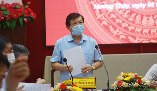 Phó Chủ tịch Nguyễn Hữu Dũng phát biểu tại buổi làm việc.