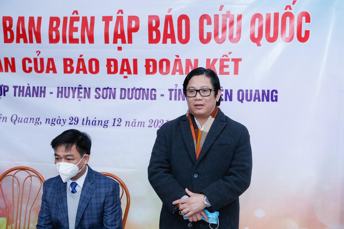Nhà báo Lê Anh Đạt, Quyền Tổng Biên tập Báo Đại Đoàn Kết phát biểu tại lễ khánh thành. Ảnh: Quang Vinh.