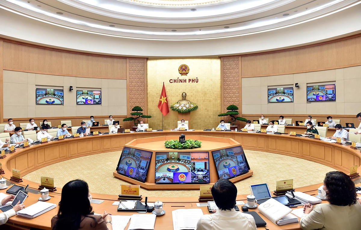 Phiên họp sẽ tập trung thảo luận về công tác phòng chống dịch Covid-19; tình hình kinh tế-xã hội tháng 5 và 5 tháng đầu năm, dự báo thực hiện 6 tháng và các giải pháp trong những tháng cuối năm; tình hình thực hiện ngân sách Nhà nước những tháng đầu năm và các giải pháp trong những tháng cuối năm; và một số nội dung khác. Ảnh: VGP.