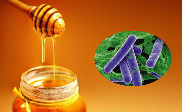 Mật ong có thể chứa bào tử vi khuẩn Clostridium Botulinum.