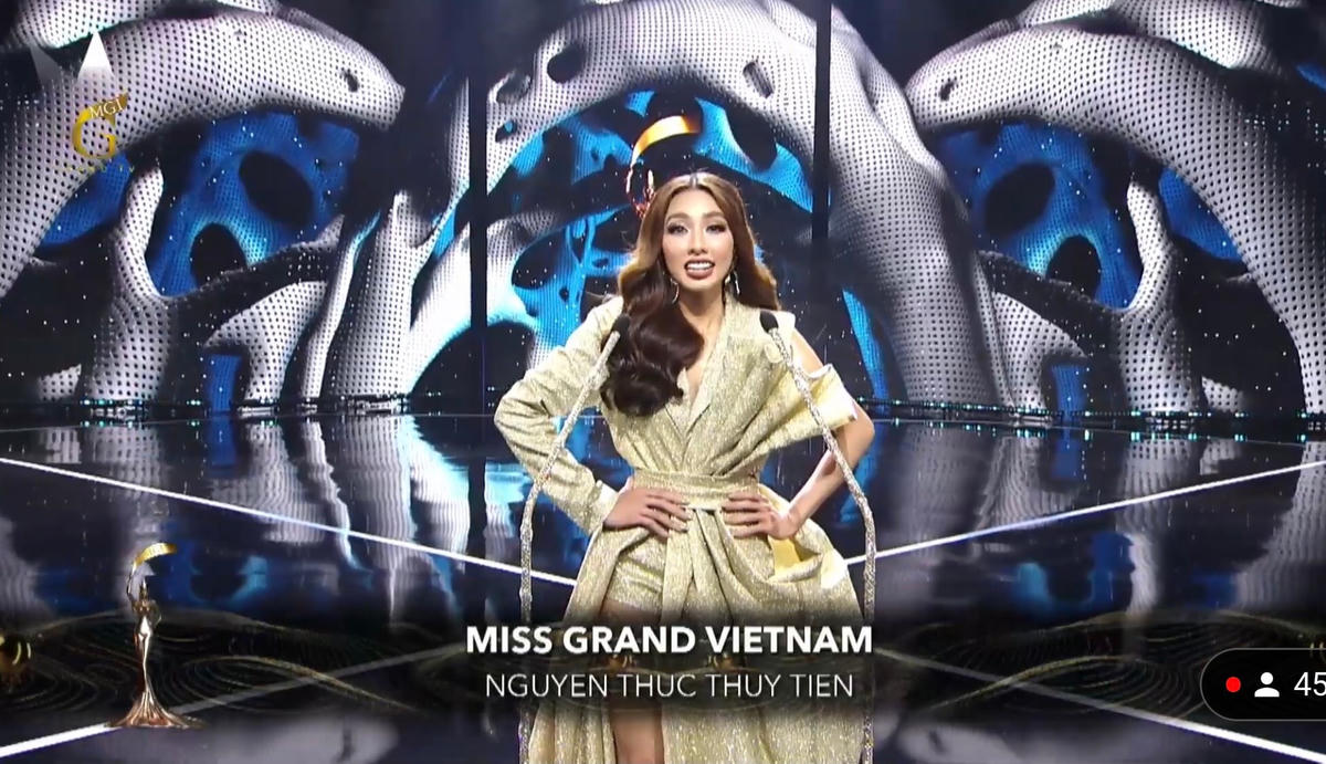 Nguyễn Thúc Thùy Tiên. 