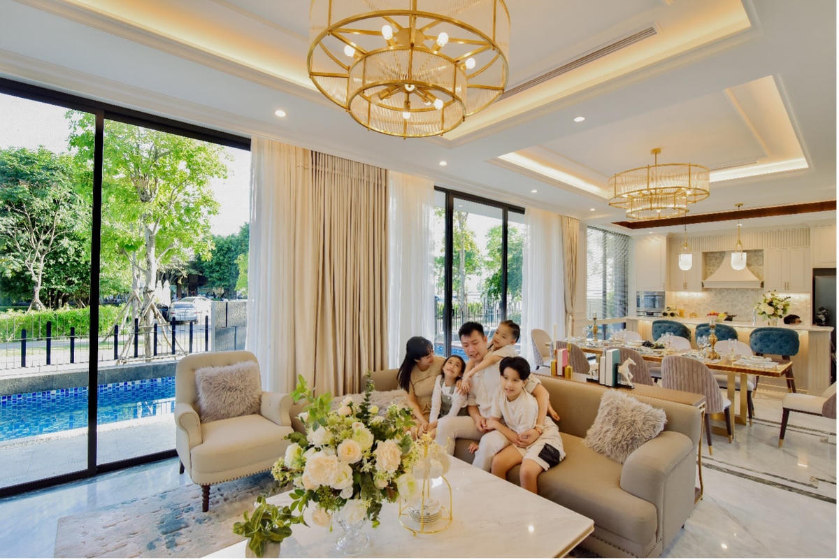 Ốc Thanh Vân hạnh phúc khi ba con đều yêu thích không gian sống tại Aqua City
