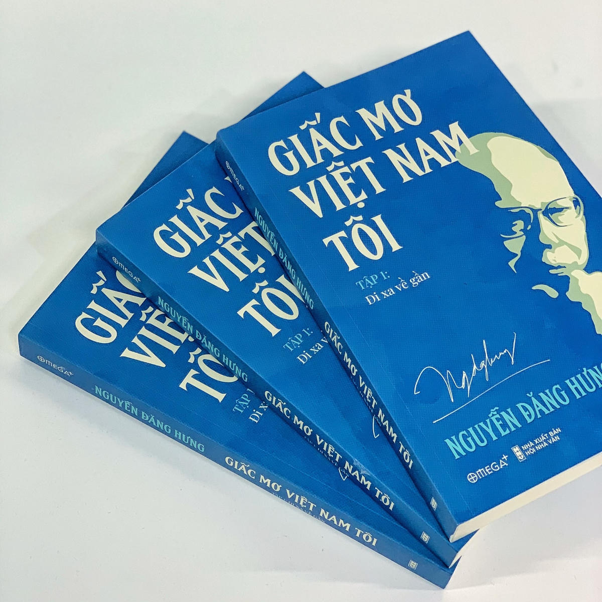 Trong “Đi xa về gần”, GS Nguyễn Đăng Hưng khẳng định: “Tôi về Việt Nam theo tiếng gọi của trái tim”.
