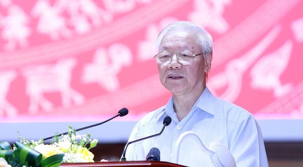 Tổng Bí thư Nguyễn Phú Trọng phát biểu chỉ đạo tại hội nghị.