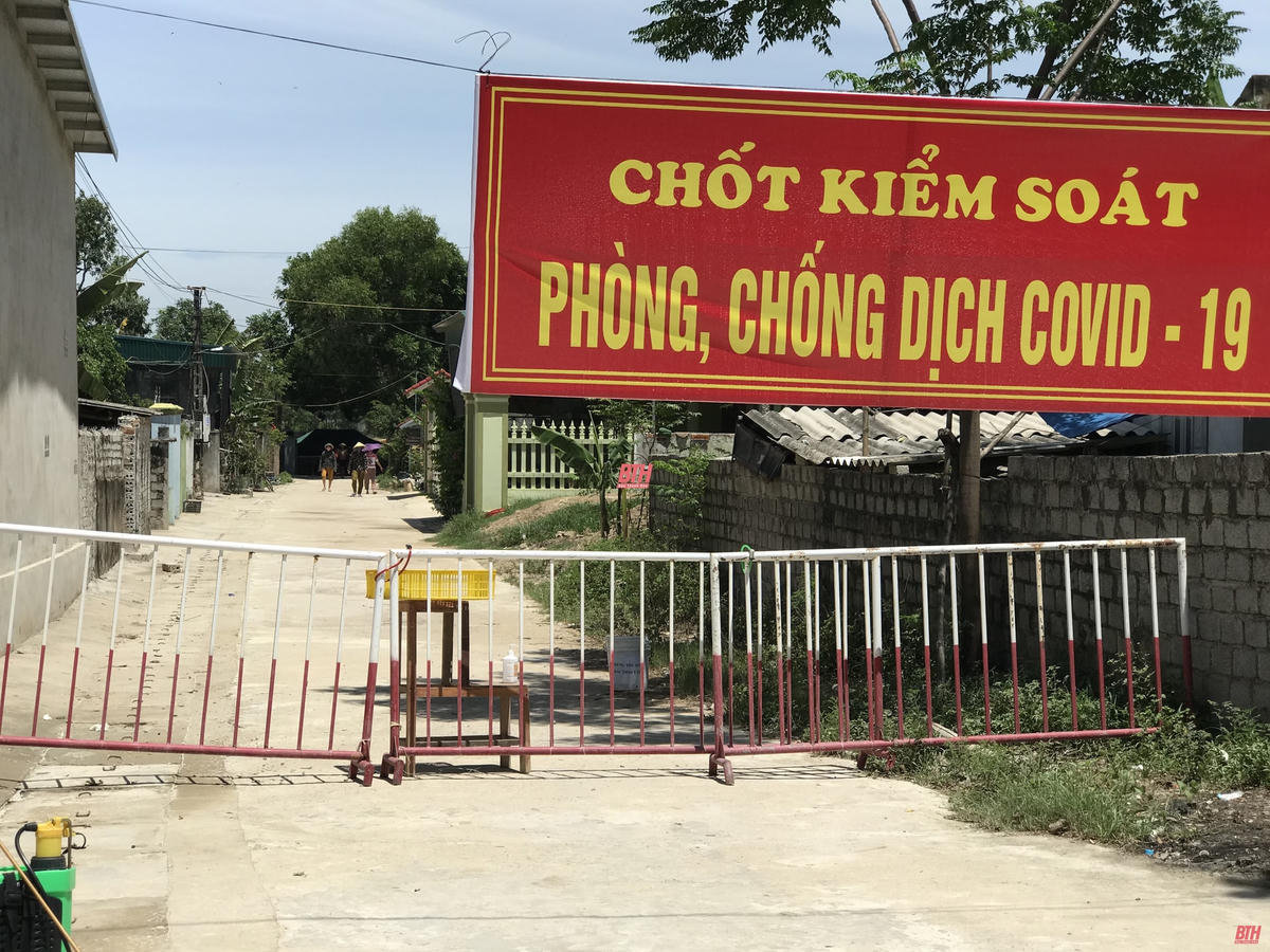  Tỉnh Thanh Hóa vừa ra văn bản yêu cầu chấn chỉnh các chốt kiểm dịch 'ngăn sông, cấm chợ'. Ảnh: BTH.